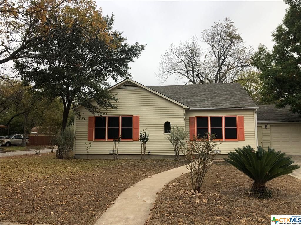1025 E Cedar St, Seguin, TX 78155 Trulia