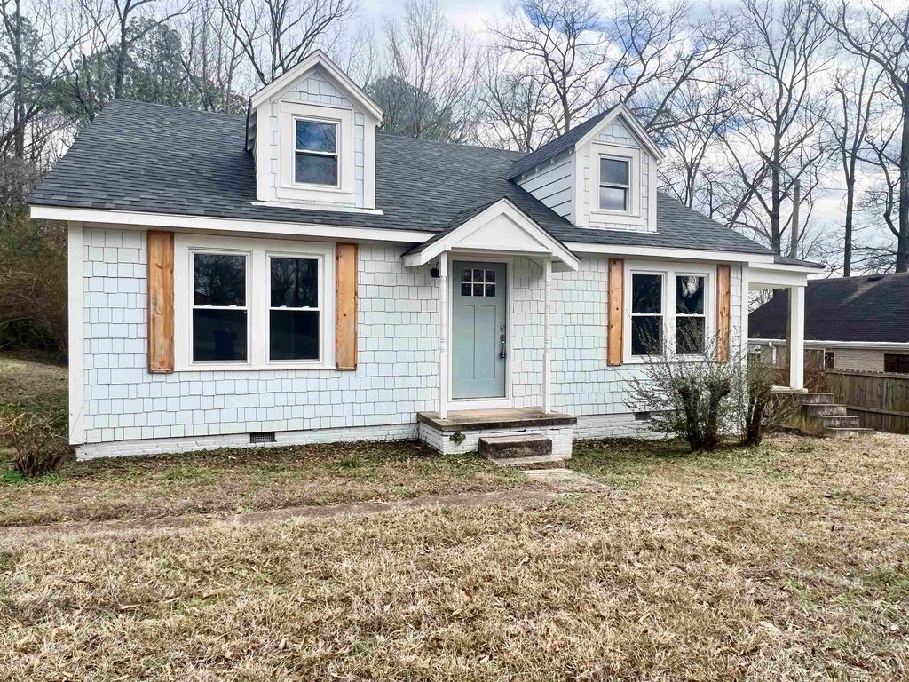 247 Maple St, Selmer, TN 38375 MLS 10164873 Trulia