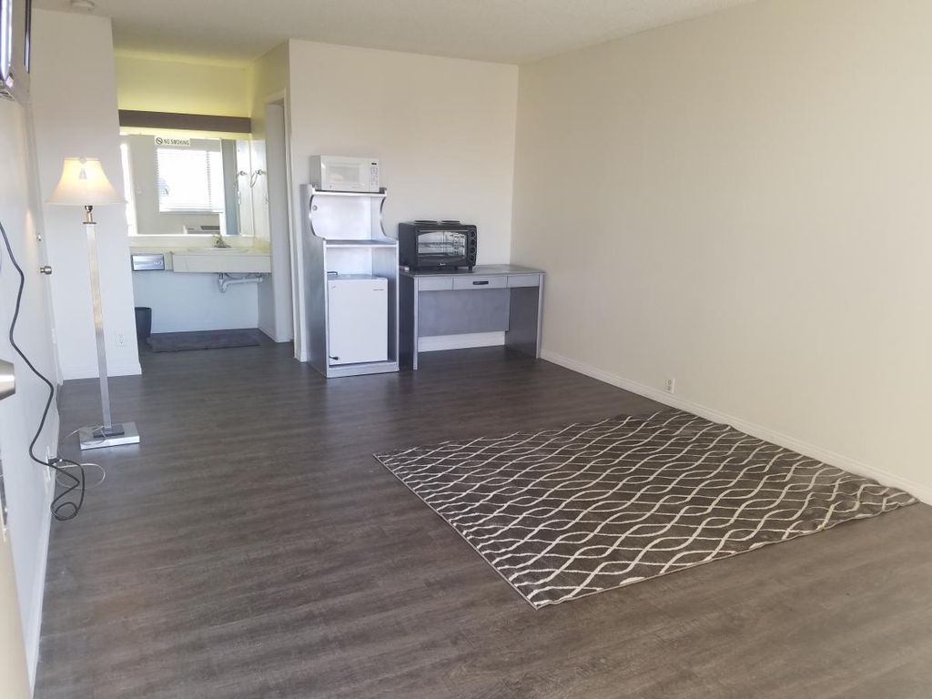 2475 E 1700 S, Salt Lake City, UT 84108
