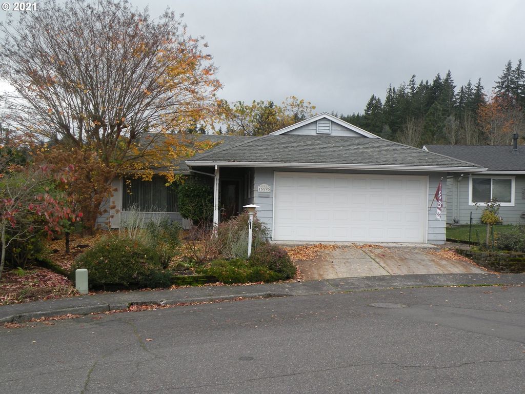 15595 SW 123rd Ave, King City, OR 97224
