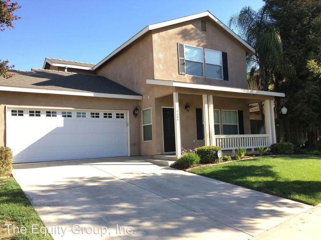 1155 Meadow Ave, Exeter, CA 93221