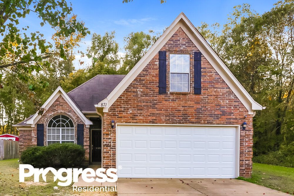 871 Galyon Dr, Southaven, MS 38671