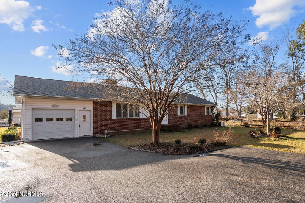 3373 Dickinson Avenue, Greenville, NC 27834 Trulia