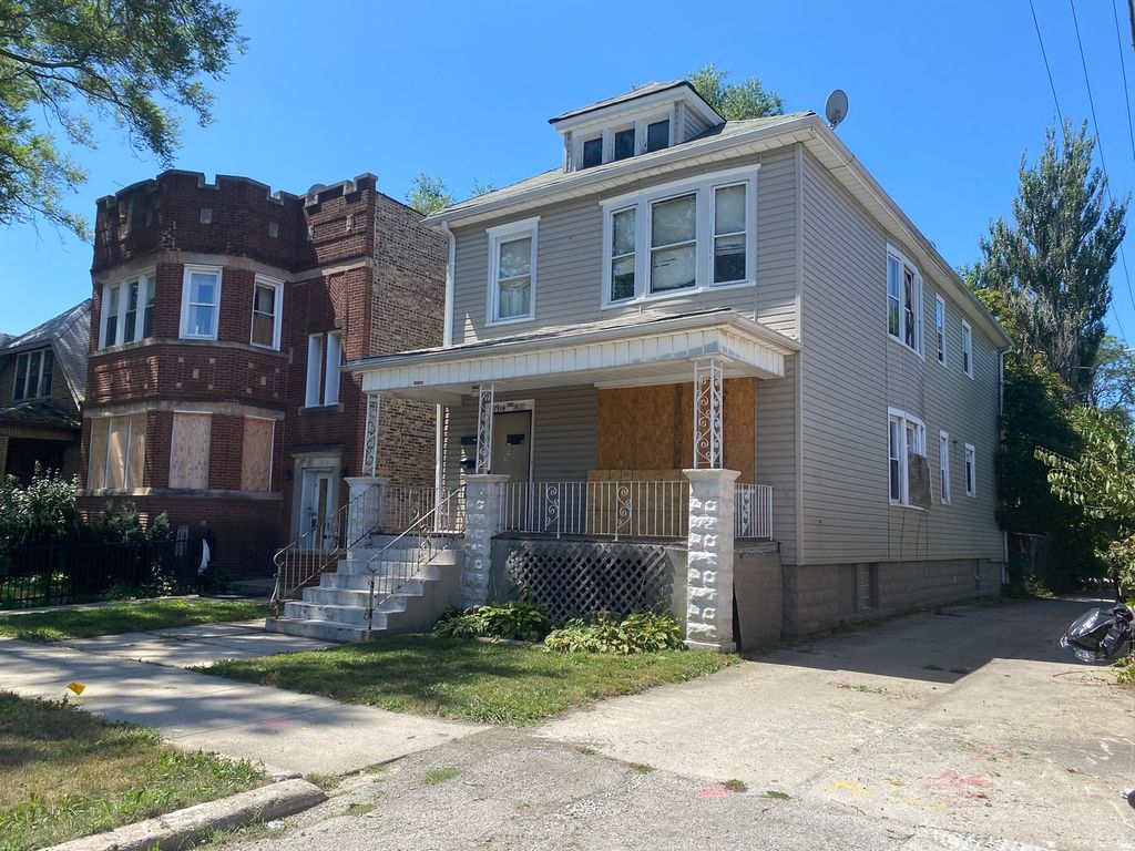 11914 S Perry Ave, Chicago, IL 60628