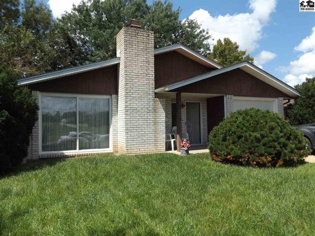 437 Parklane St, Pratt, KS 67124 Trulia