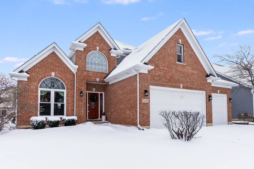 7113 Matthias Rd, Downers Grove, IL 60516