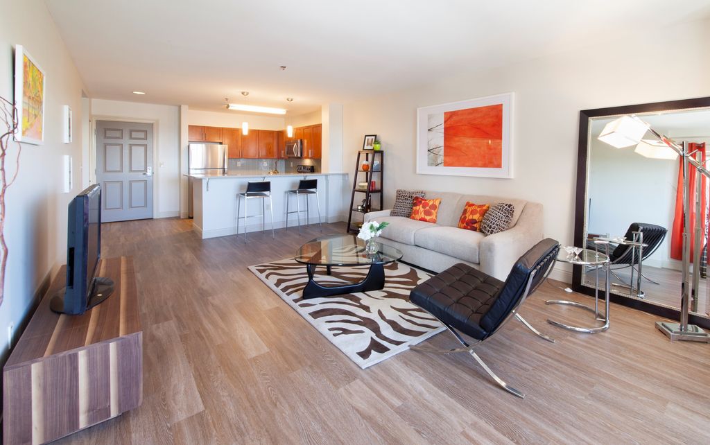 1205 Hancock St, Quincy, MA 02169