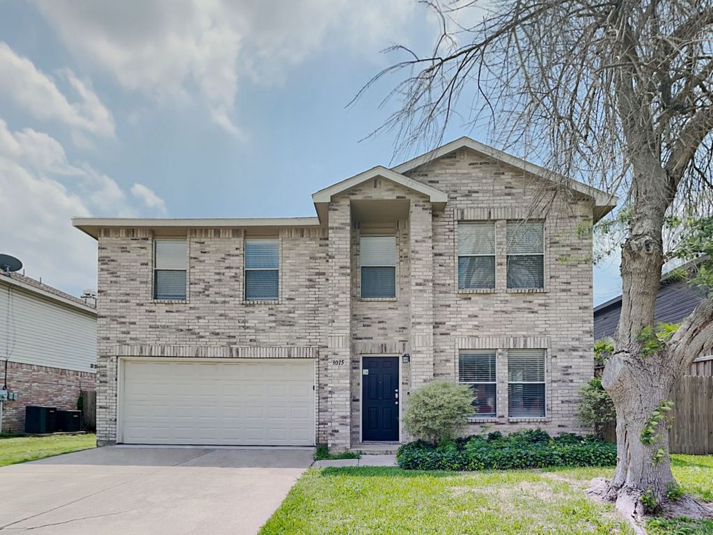 3015 Cesareo Dr, Grand Prairie, TX 75052
