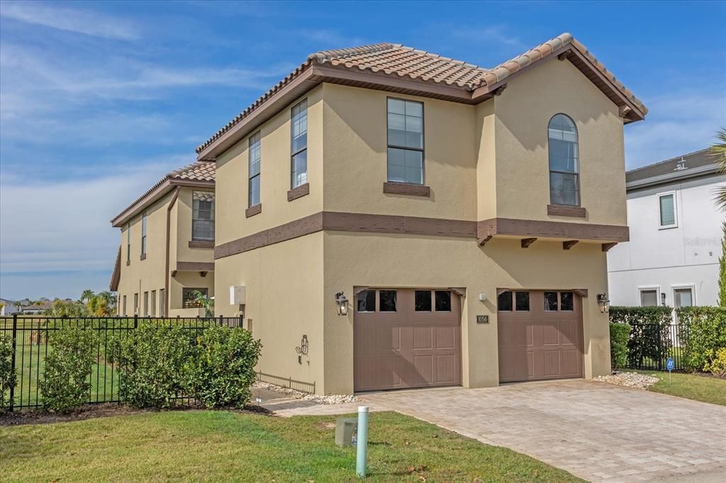 1056 Castle Pines Ct, Kissimmee, FL 34747