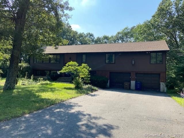 107 Echo Ridge Dr, Vernon, CT 06066