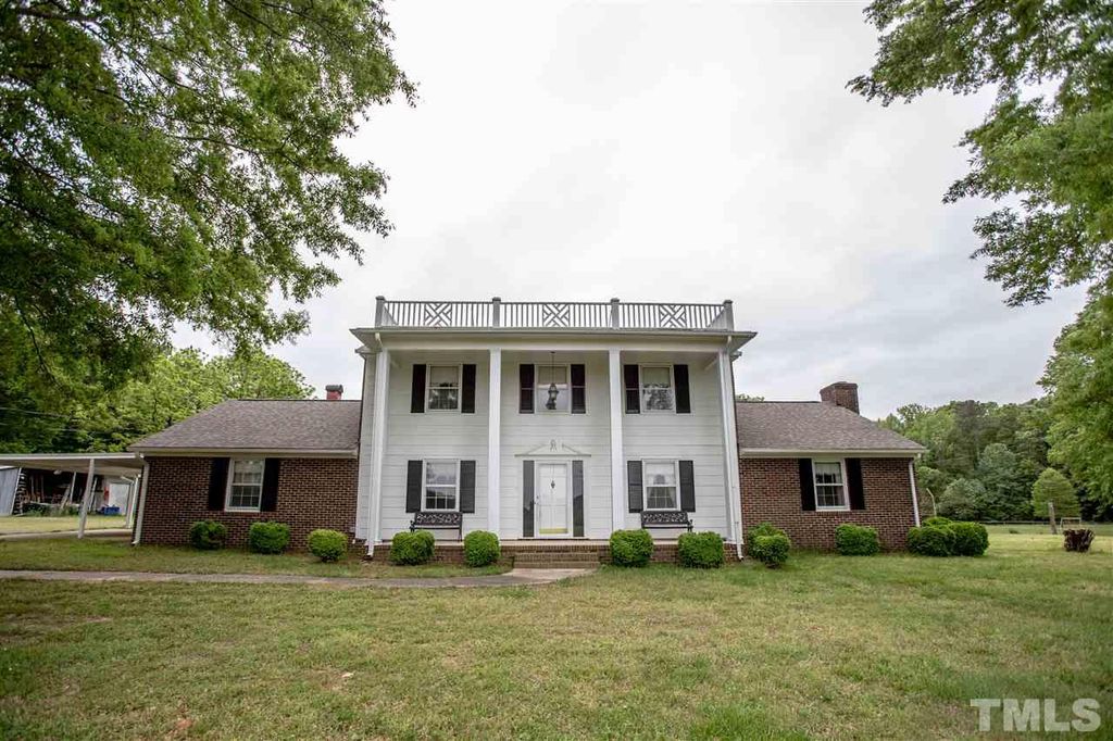 1807 Glenn School Rd, Durham, NC - 4 Bed, 2 Bath Single-Family Home