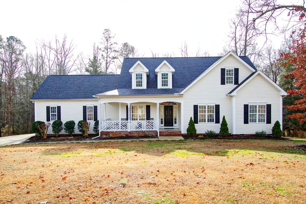 1177 Carlton St, Clayton, NC 27520