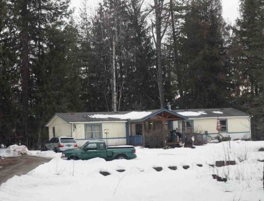 101 Forty Acres Rd, Sandpoint, ID 83864