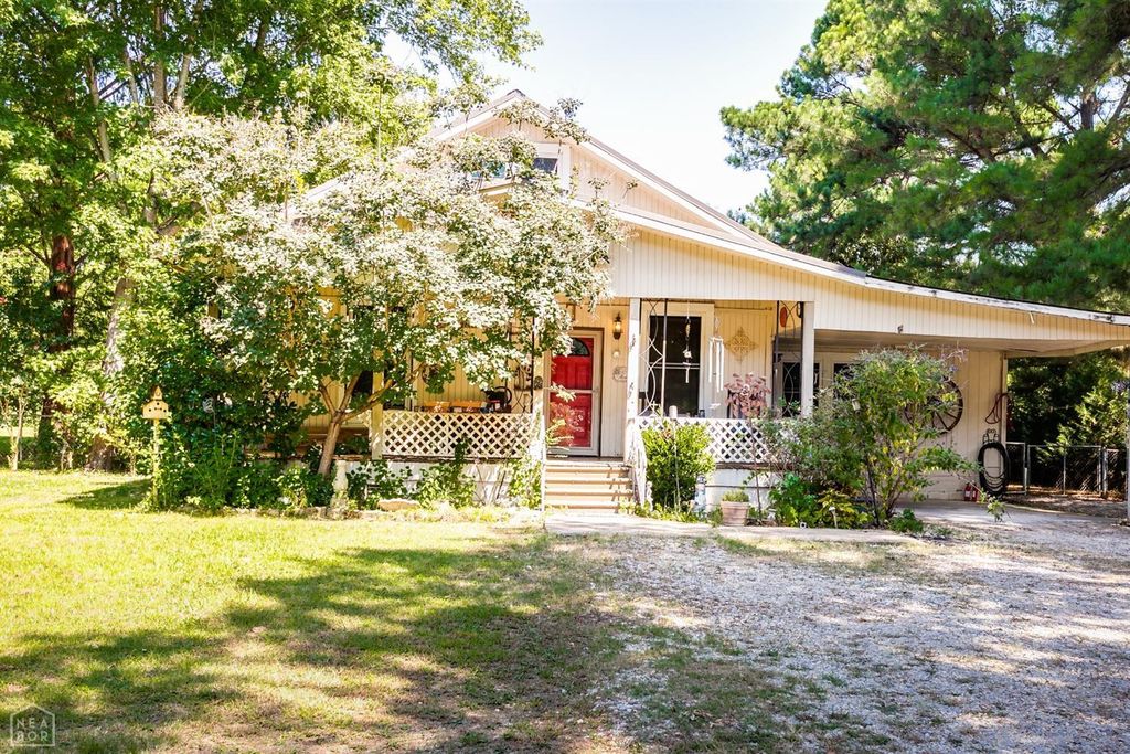 1408 Magnolia Rd, Jonesboro, AR 72405