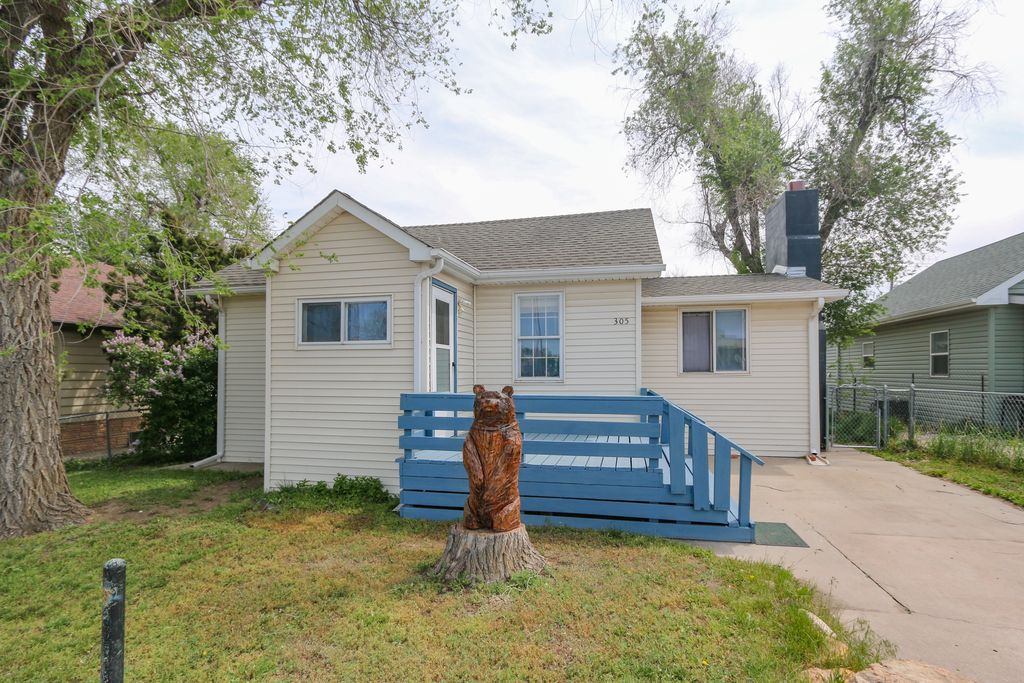 305 Carey Ave, Gillette, WY 82716 Trulia