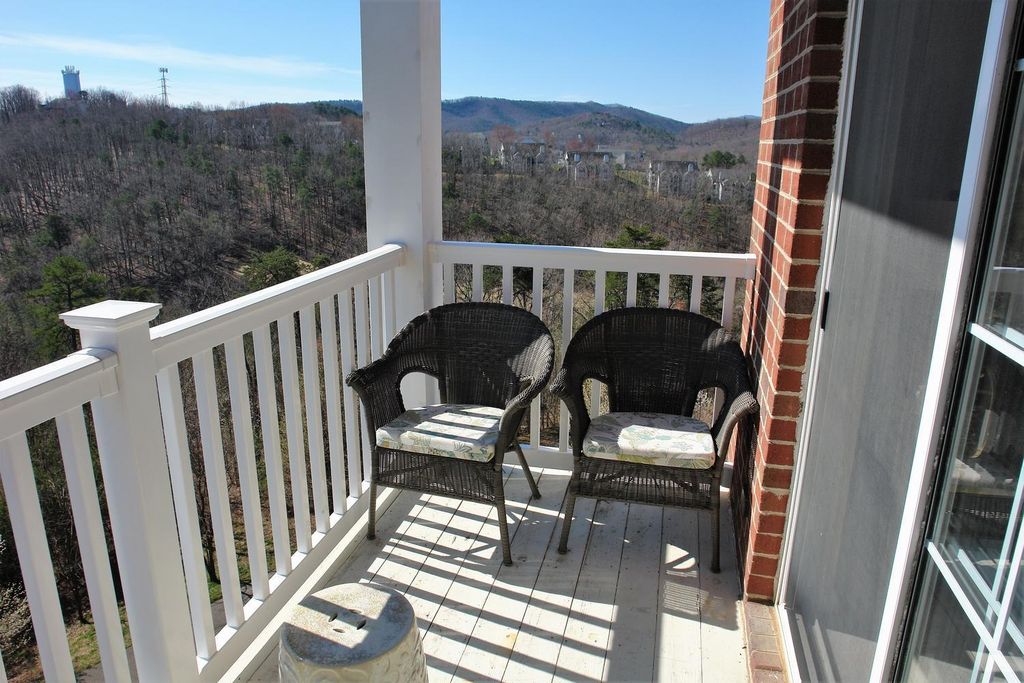 4448 Pheasant Ridge Rd 306, Roanoke, VA 2 Bed, 2 Bath Condo 30