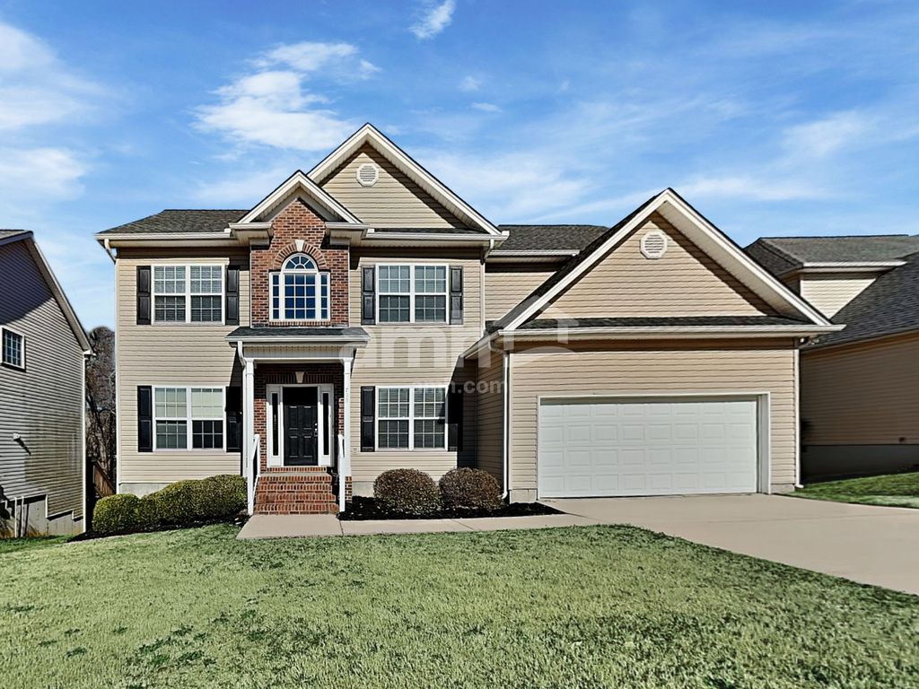709 Bayshore Ln, Moore, SC 29369 - See Est. Value, Schools \u0026 More, image size:1024x768