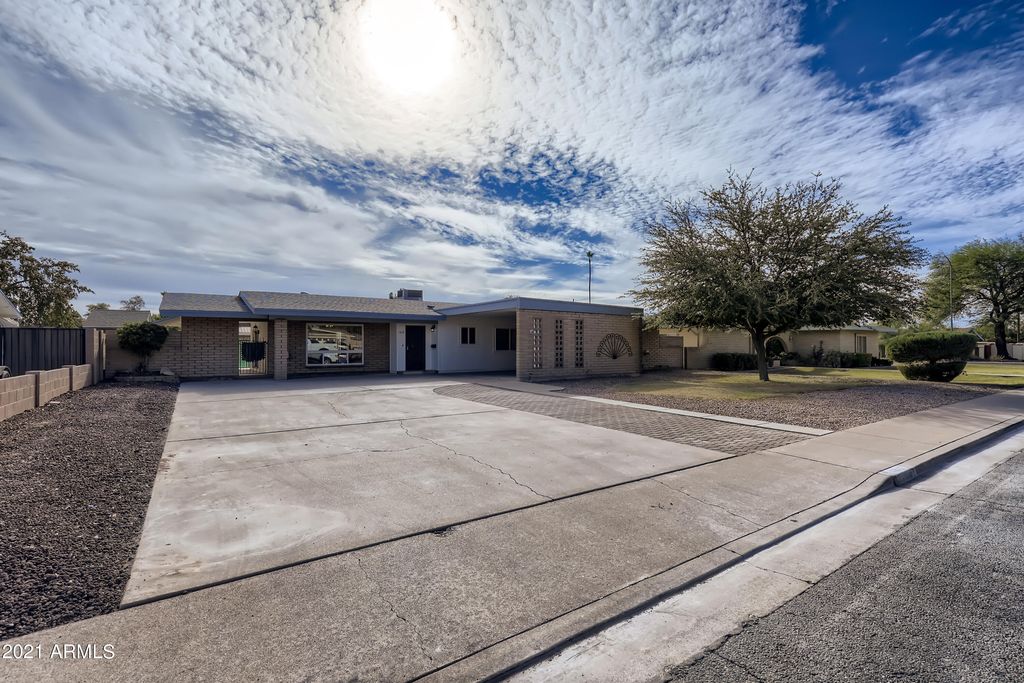 1017 E 9th Pl, Mesa, AZ 85203
