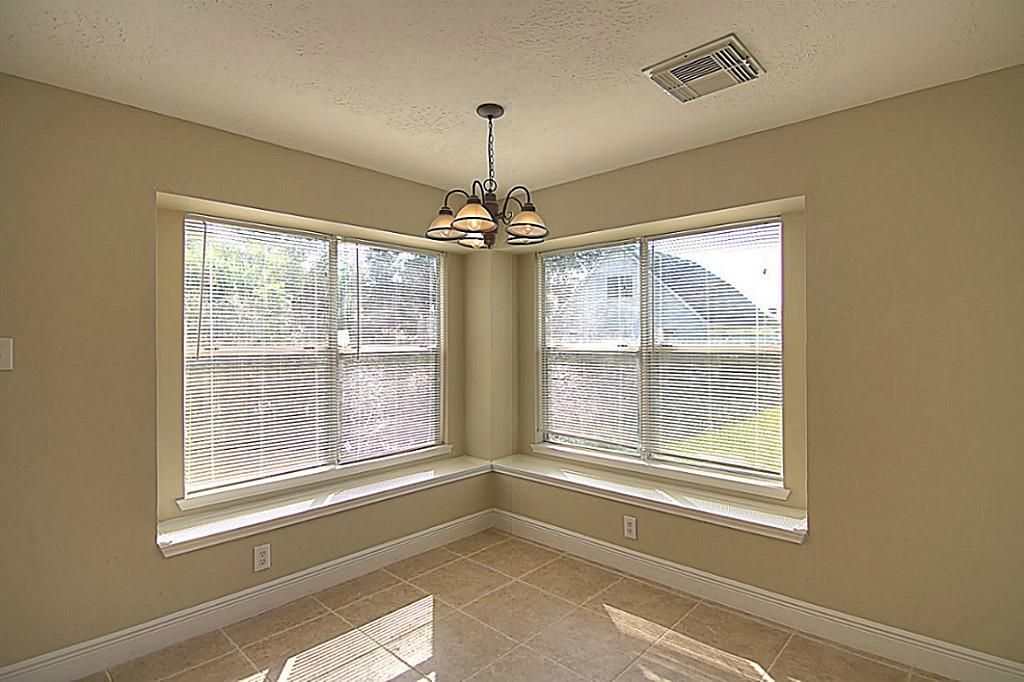 12306 Greenglen Dr, Houston, TX - 3 Bed, 1 Bath Single-Family Home - 17