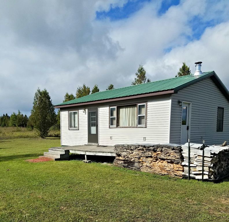 1617 M 123, Moran, MI 49760 Trulia