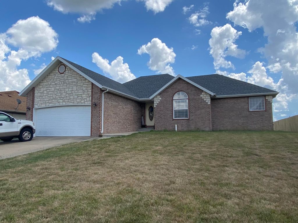 210 E Cypress St, Clever, MO 65631 Trulia