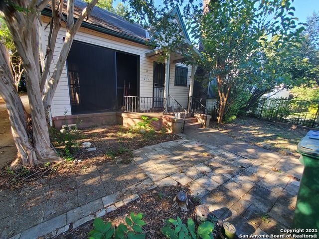 424 W Rosewood Ave, San Antonio, TX 78212