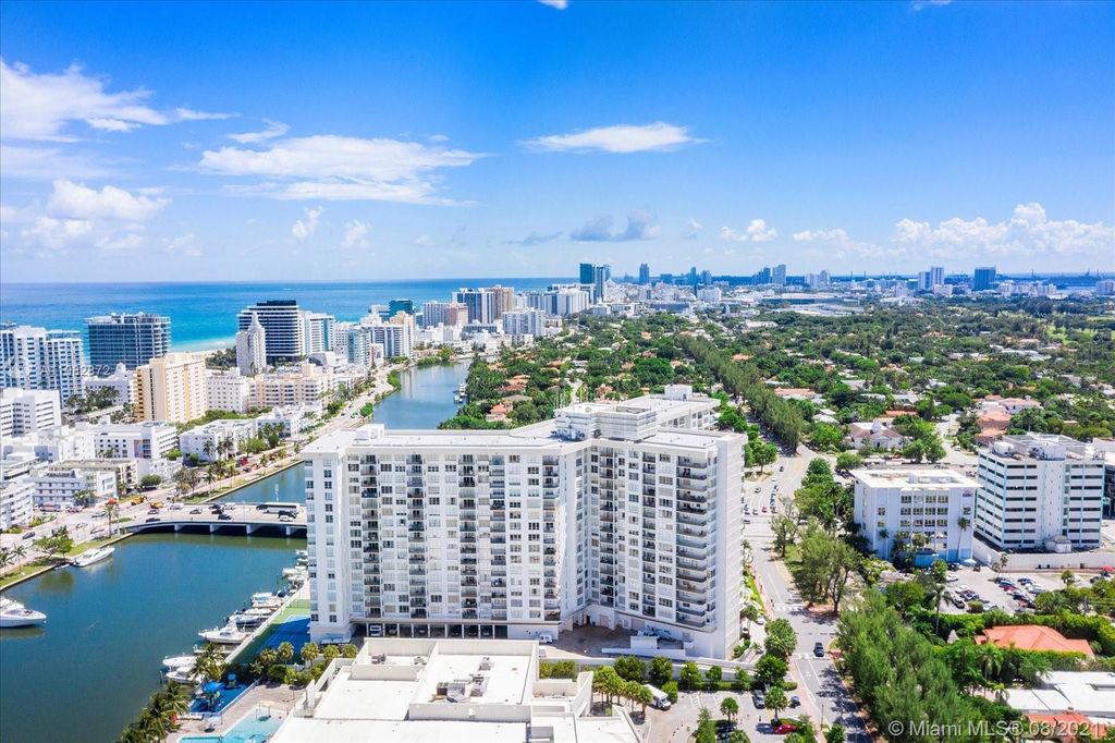 4101 Pine Tree Dr #408, Miami Beach, FL 33140