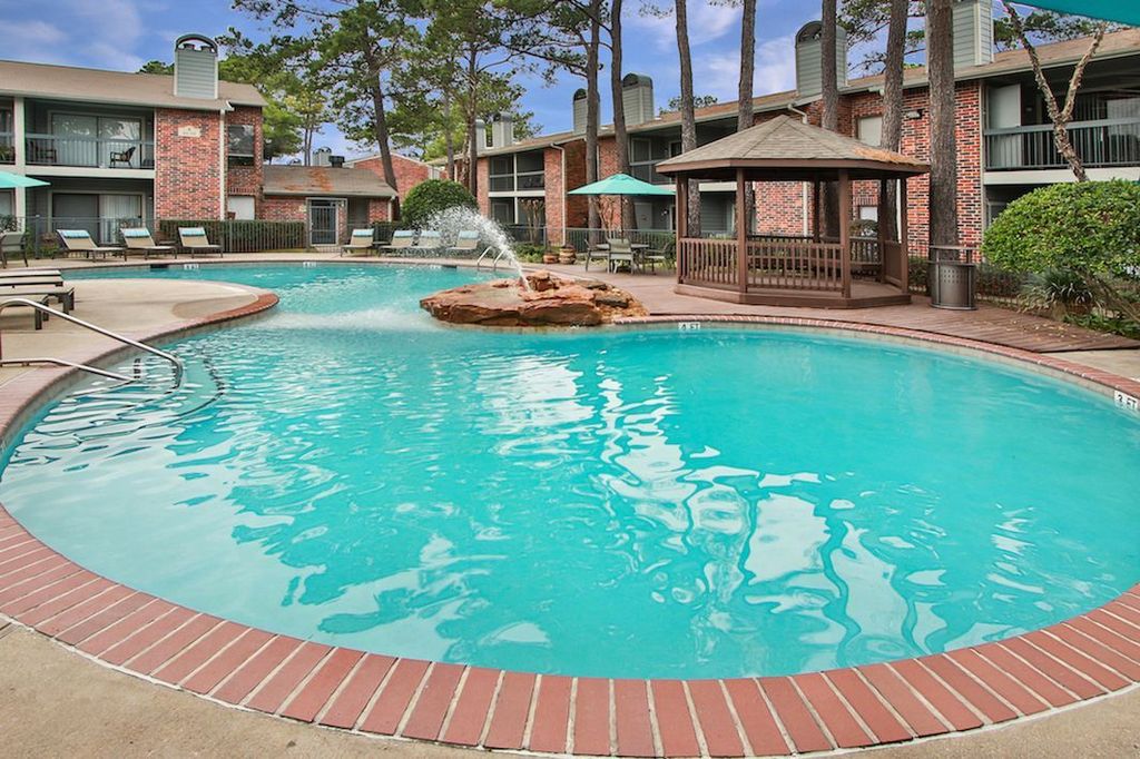 14545 Bammel North Houston Rd, Houston, TX 77014