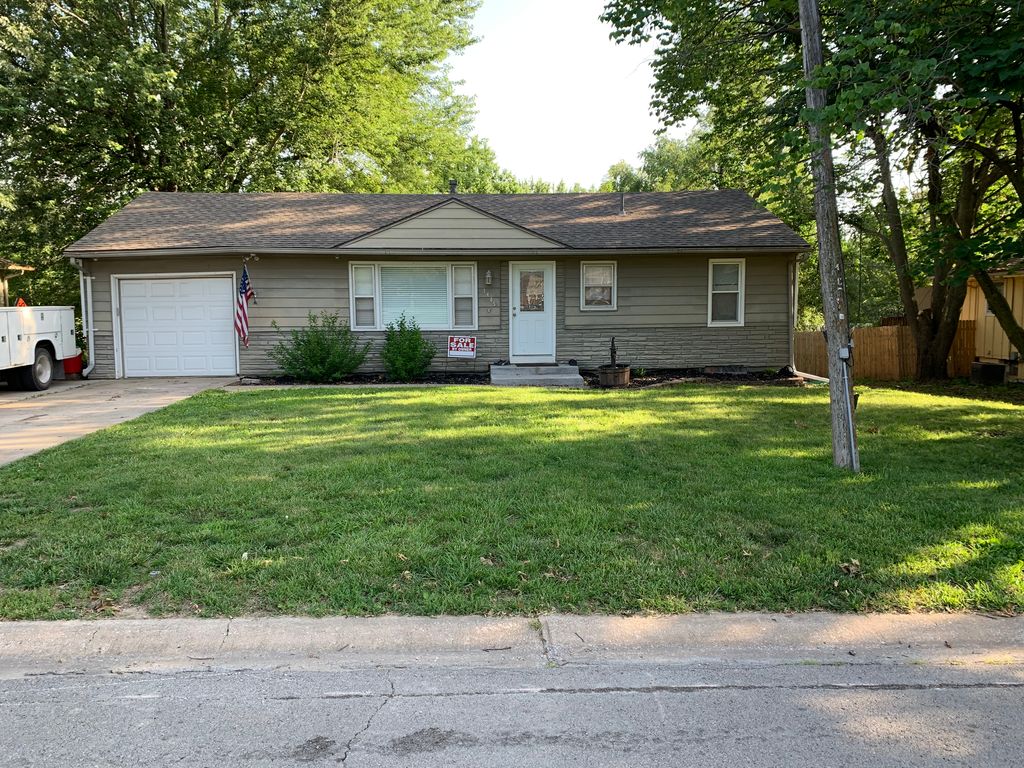 1403 Country Club Dr, Pleasant Hill, MO 64080 Trulia