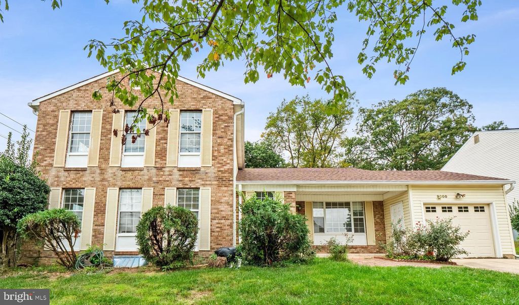 9000 Acredale Ct, College Park, MD 20740