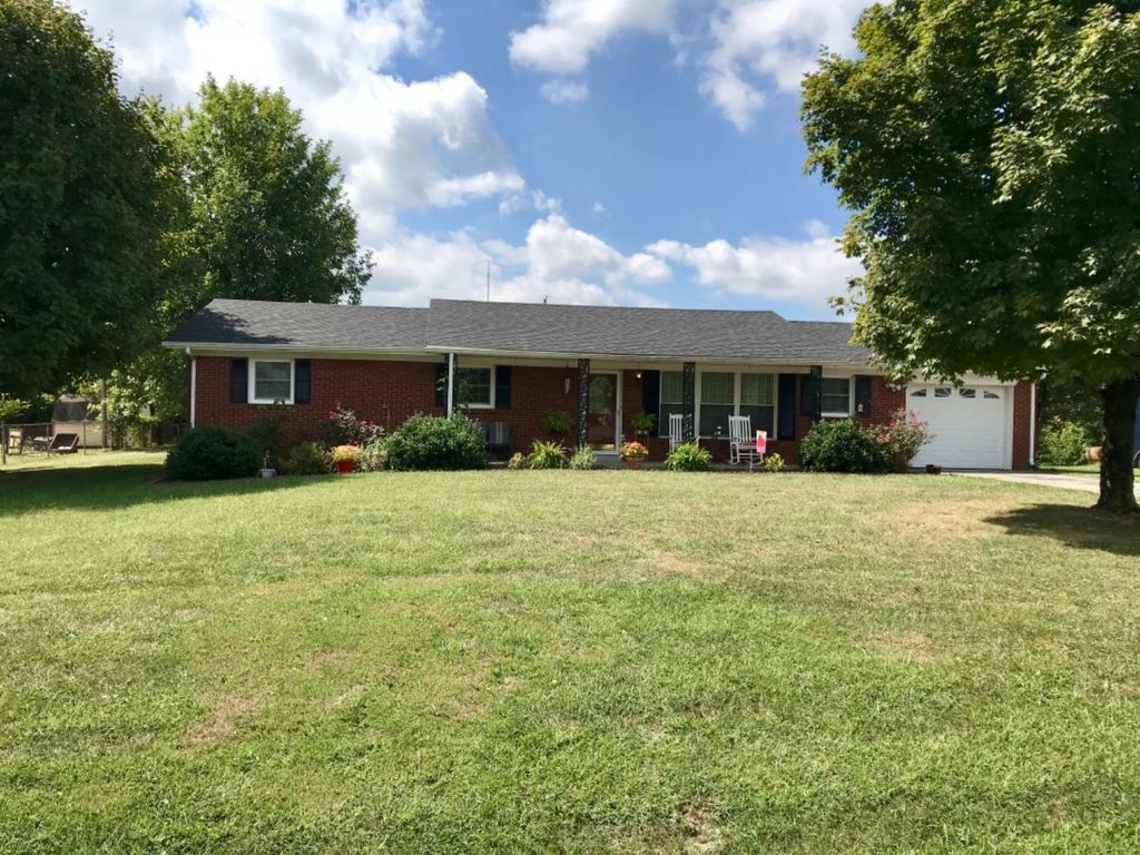 112 Mountain View Dr, Berea, KY 3 Bed, 2 Bath SingleFamily Home 23