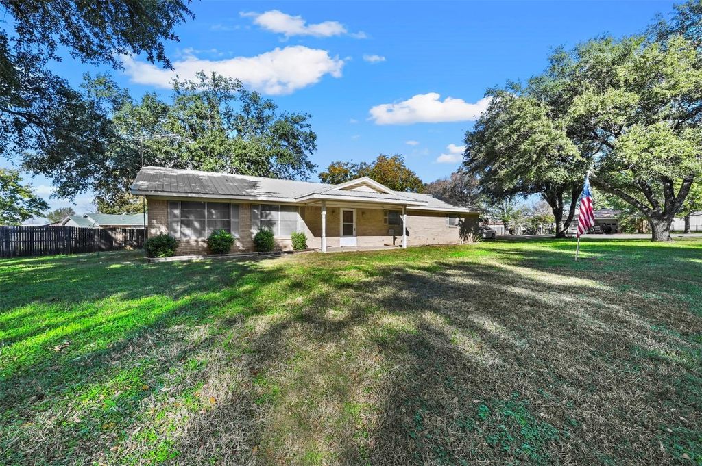 616 Wynne Rd, Wills Point, TX 75169 Trulia