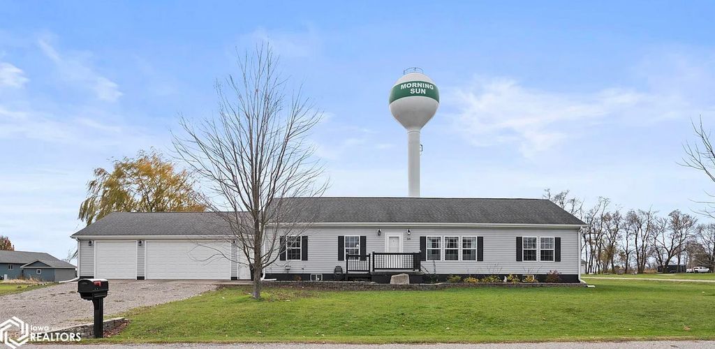 501 SE 1st St, Morning Sun, IA 52640