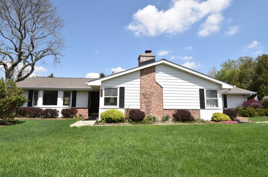 8620 West Edgerton AVENUE, Greendale, WI 53129 See Estimated Value