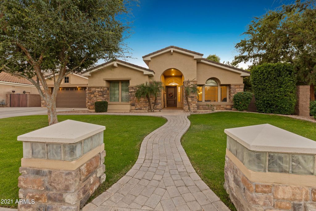 607 E Elgin St, Gilbert, AZ 85295
