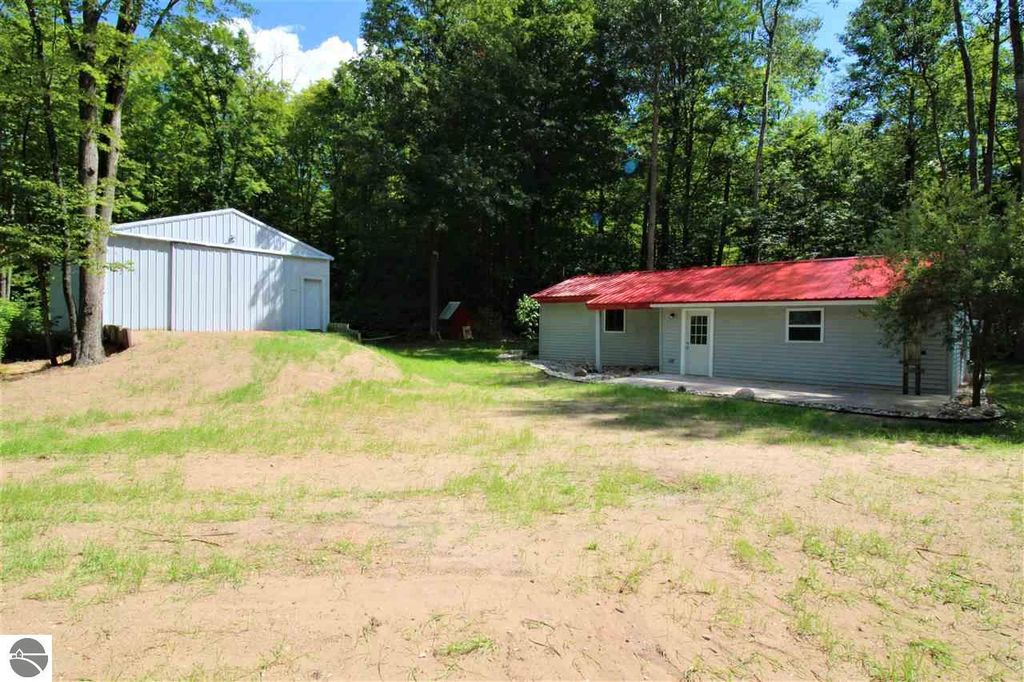 7260 N 31st Rd, Manton, MI 49663 Trulia