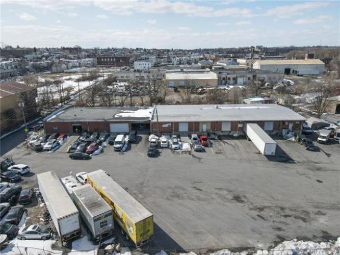 301 W Cedar St, Allentown, PA 18102