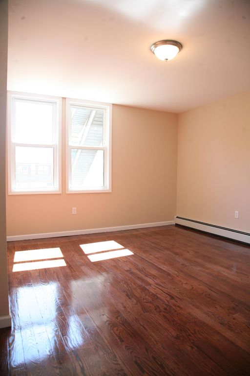 636 Commonwealth Ave, Bronx, NY 10473