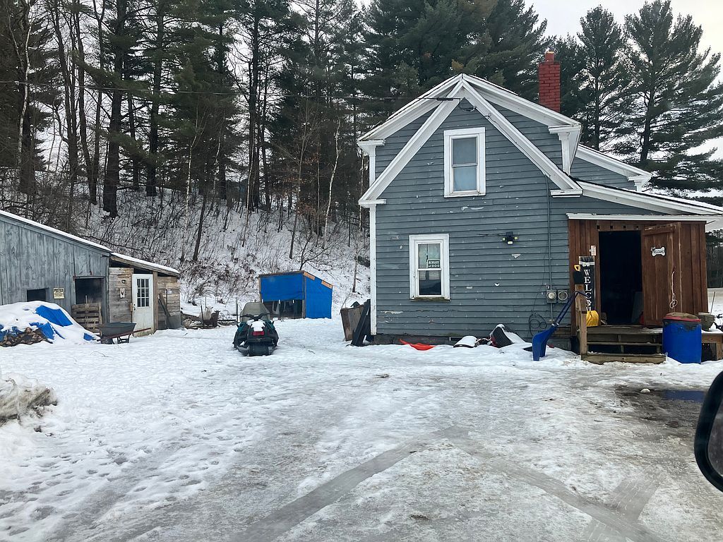 8 Phillips Dr, Colebrook, NH 03576 Trulia