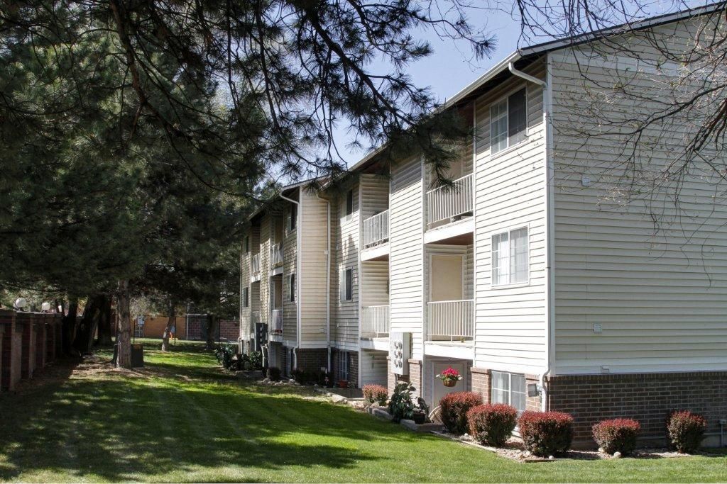 8176 S 1300 E, Sandy, UT 84094