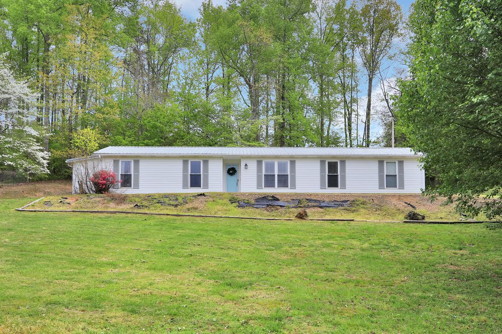 1501 Pinecrest Rd, Jacksboro, TN 37757 Trulia