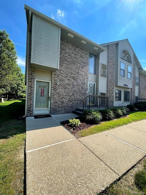 42453 Lilley Pointe Dr, Canton, MI 48187 Trulia