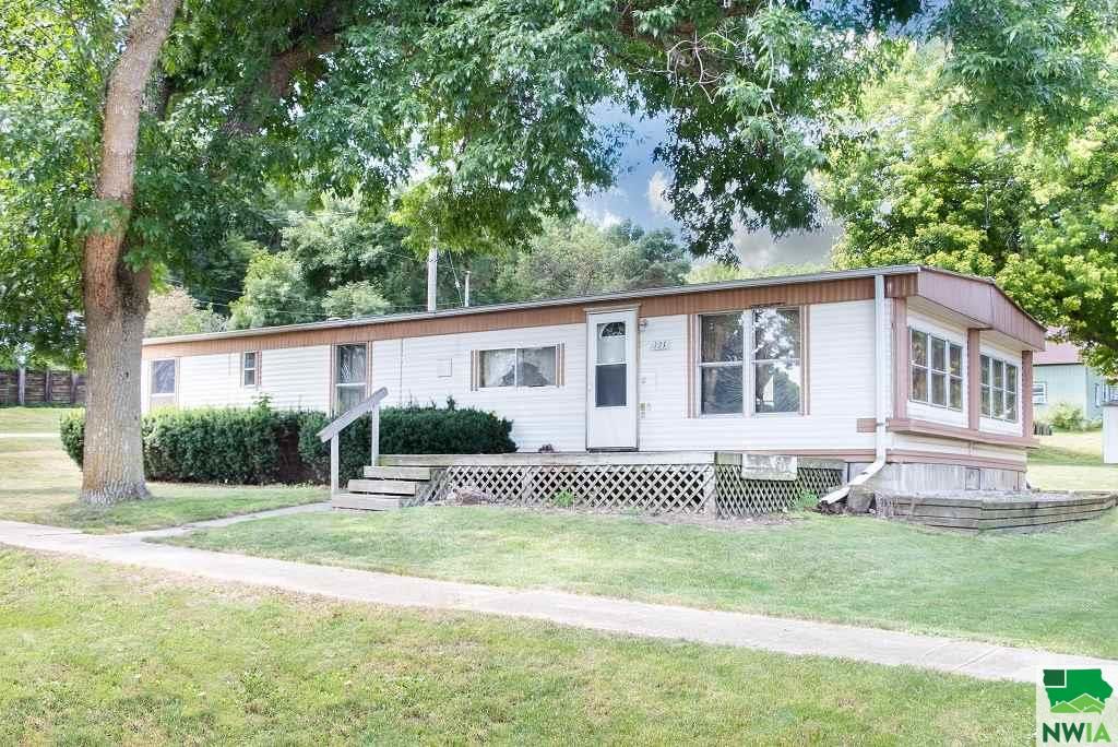 121 Church St, Smithland, IA 51056 Trulia