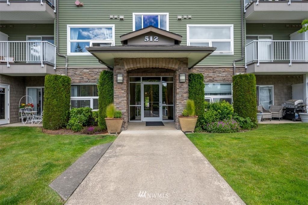 512 Darby Dr #208, Bellingham, WA 98226