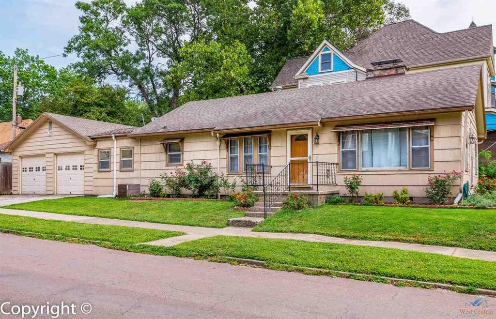 621 S Quincy Ave, Sedalia, MO 65301 Trulia