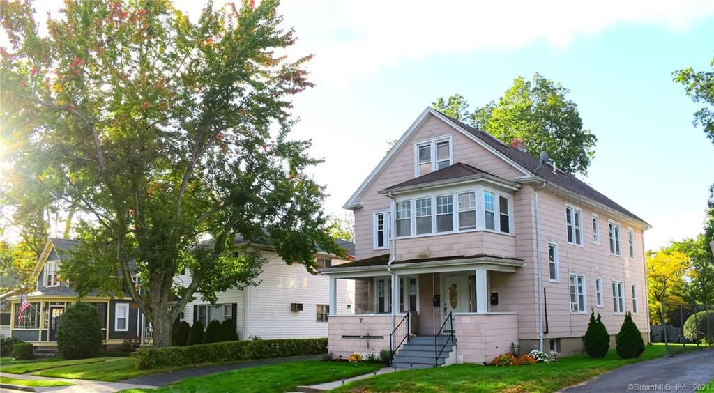 19-21 Gillette St, West Hartford, CT 06119