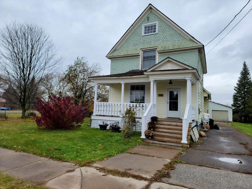 951 Maple St, Sault Sainte Marie, MI 49783 Trulia