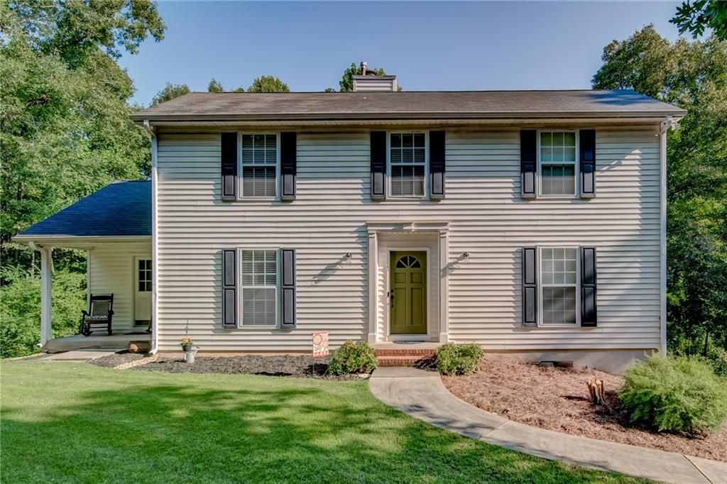 317 Heights Pl, Canton, GA 30114