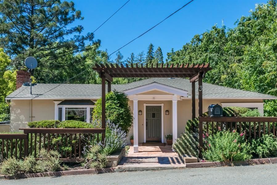 3 Overhill Rd, Orinda, CA 4 Bed, 3 Bath SingleFamily Home 10 Photos Trulia