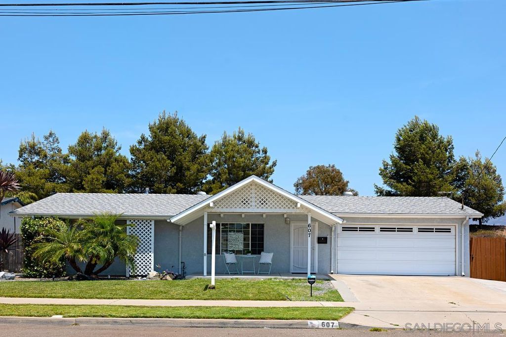 607 Broadview St, Spring Valley, CA 91977 Trulia